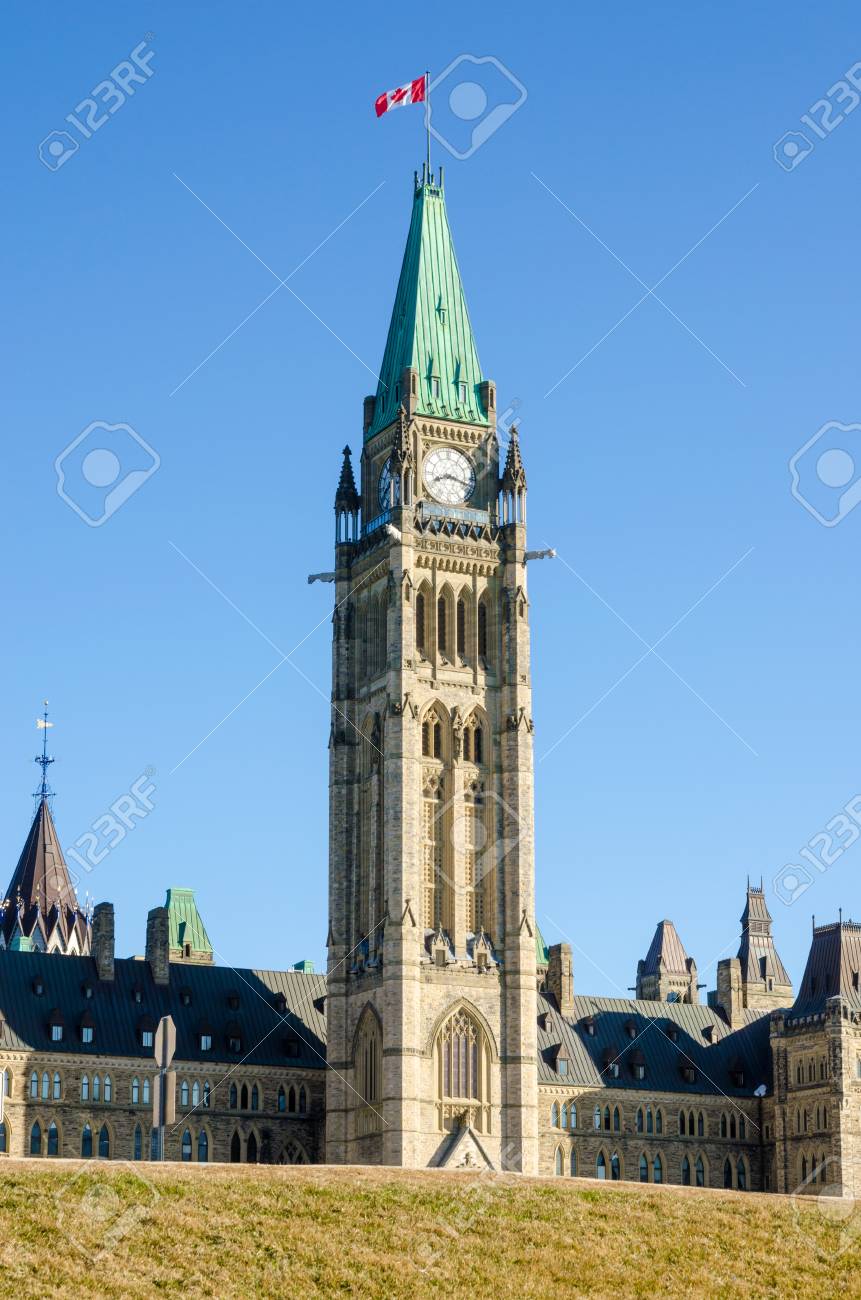 オタワ, カナダの平和の塔 (国会議事堂)の写真素材・画像素材 Image 57188807