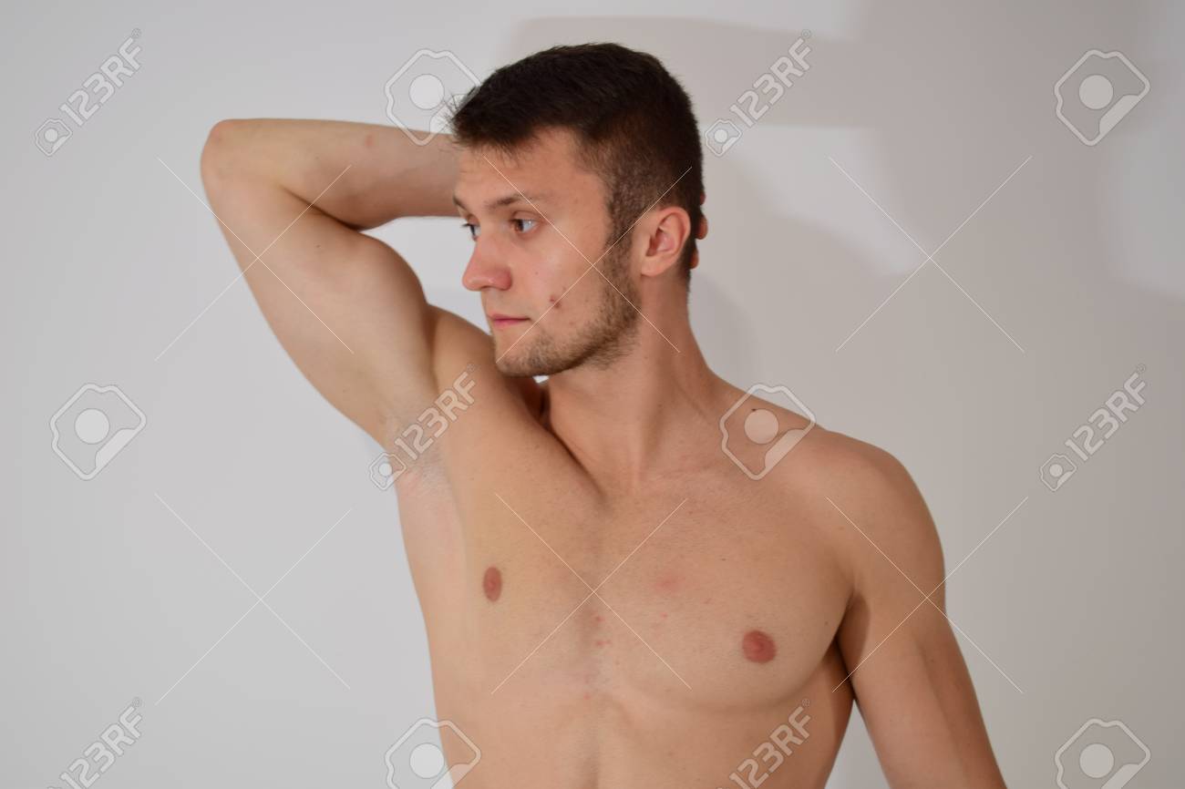 男の胸 の写真素材 画像素材 Image