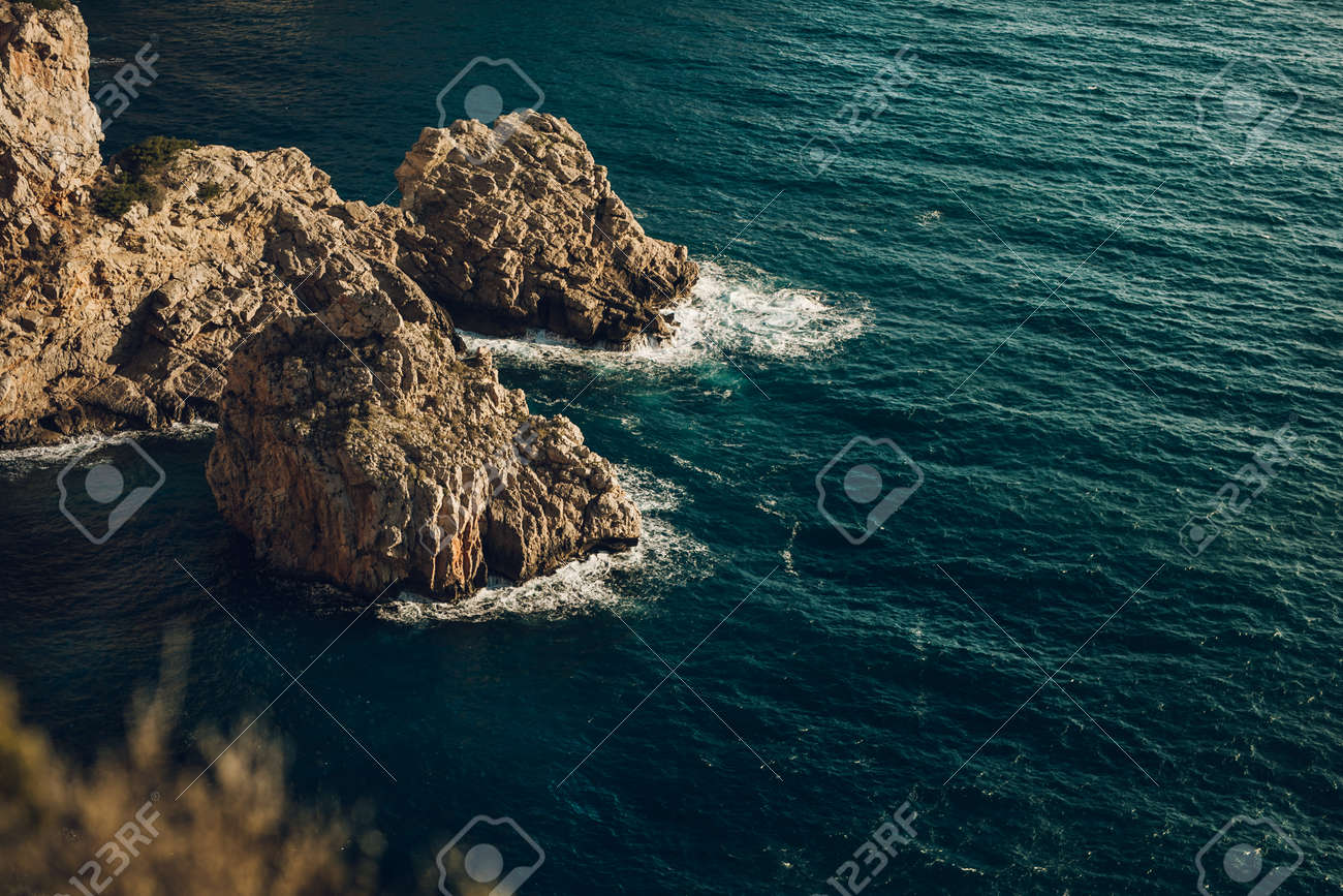 etiam-dictum-ipsum-a-felis