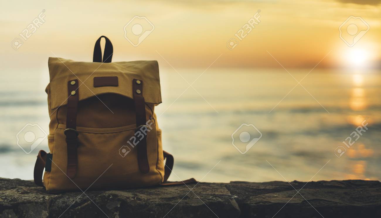 HipsterRandonneurTouristeJauneSac DosCloseupSur HipsterRandonneurTouristeJauneSac DosCloseupSur À À DosCloseupSur À HipsterRandonneurTouristeJauneSac mN8w0n