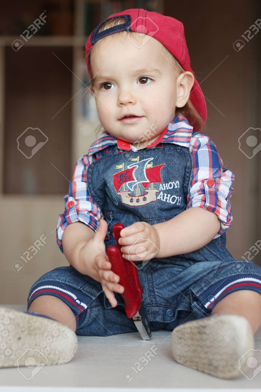 toddler red cap