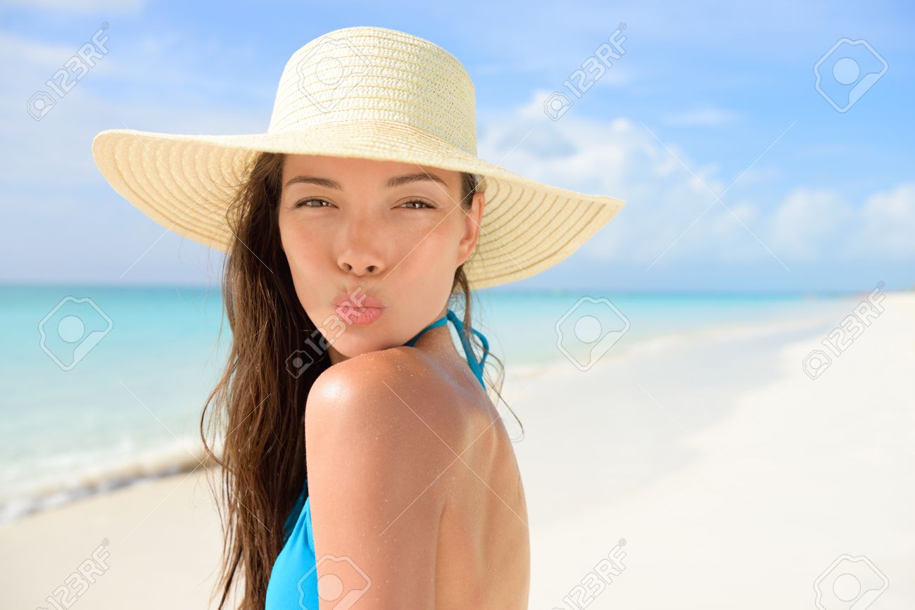 beach sun hat
