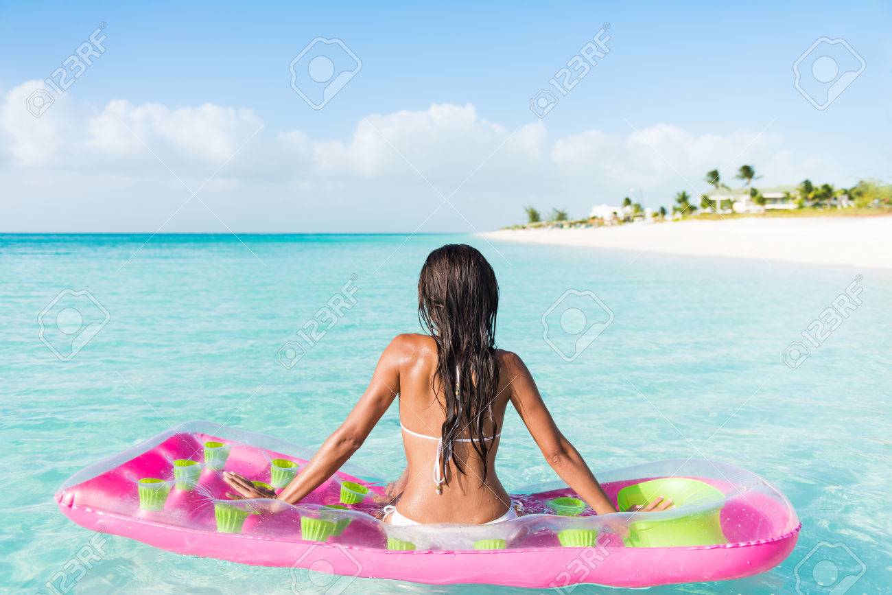 beach inflatable bed