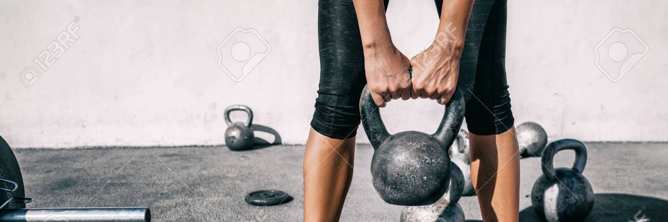kettlebell lifting