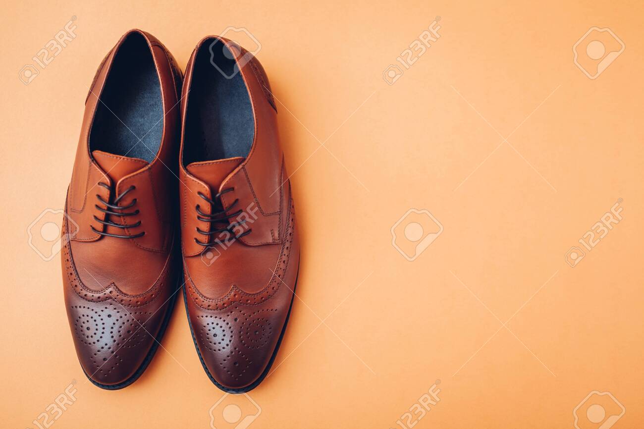 brogue shoes men