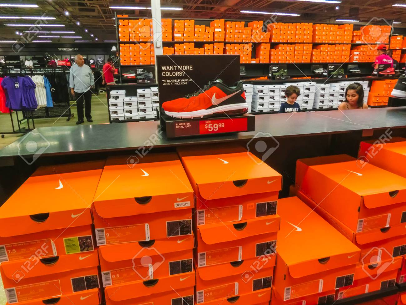 nike shoes premium outlet