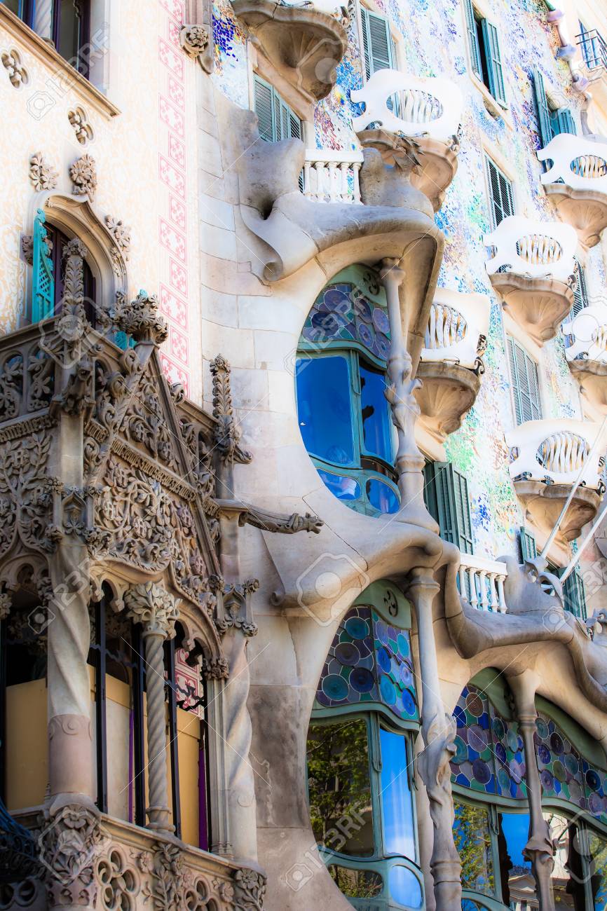 Barcelona 13 April Die Fassade Des Hauses Casa Battlo Konnte