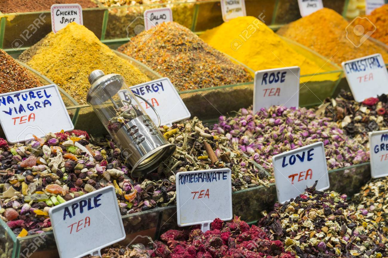 Salon De Thé Dans Le Grand Bazar, Istanbul, Turquie. Banque D'Images Et  Photos Libres De Droits. Image 49647473.