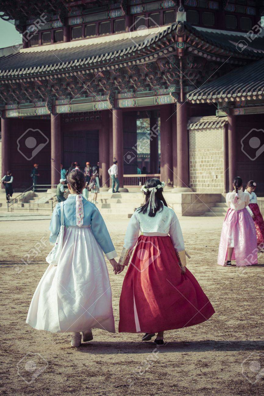 traditional dresses for young girls