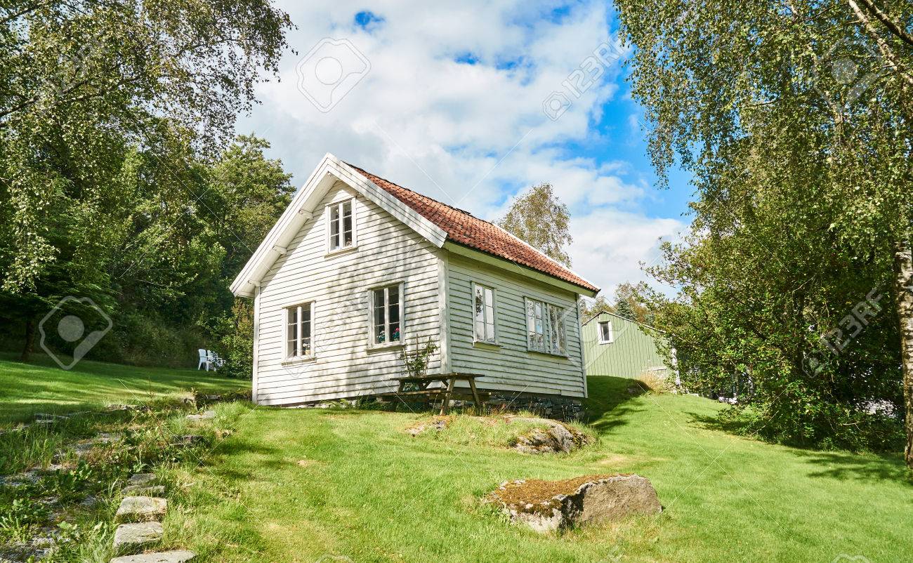 Fogn Norwegen 17 Juli 2015 Weisses Haus Auf Der Insel Im