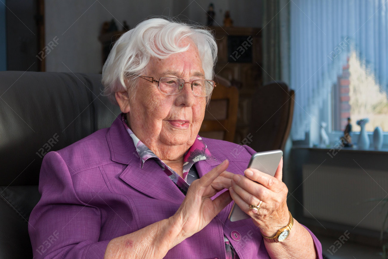 what to buy for a 95 year old woman