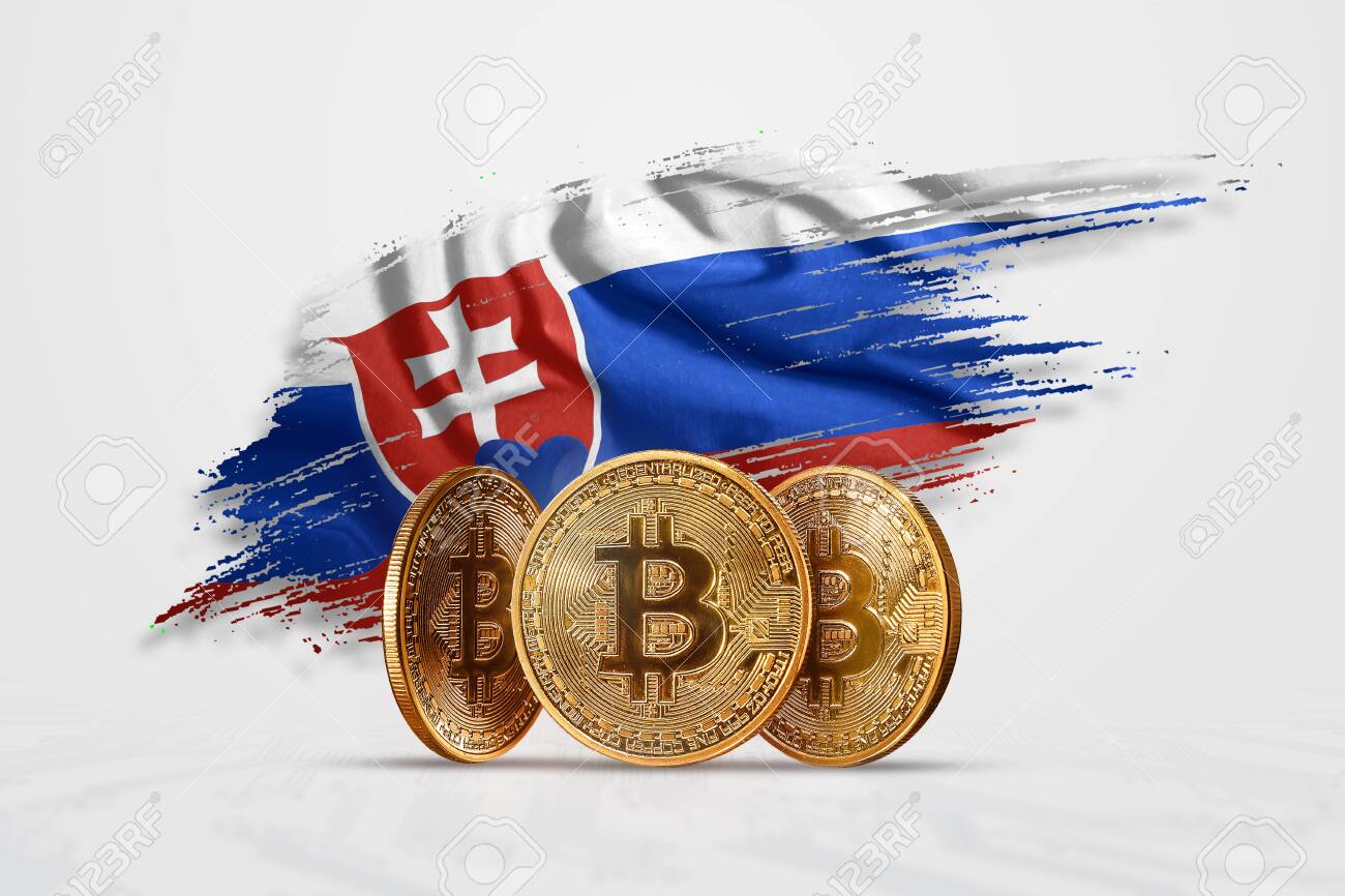 Moneda Criptográfica, Moneda De Oro BITCOIN BTC. Moneda Bitcoin En El  Contexto De La Bandera De Eslovaquia. El Concepto De Una Nueva Moneda, La  Tecnología Blockchain, Un Token. Fotos, retratos, imágenes y