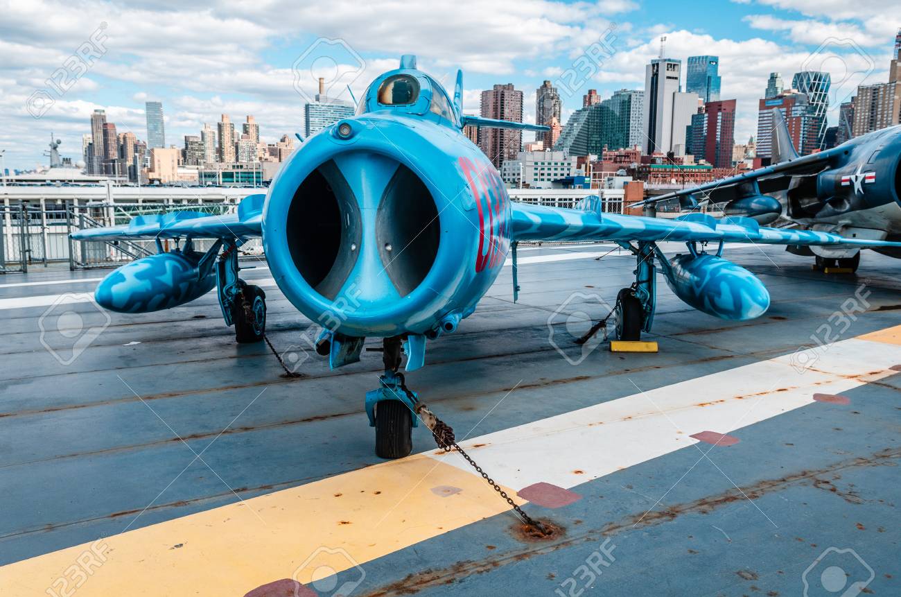 intrepid museum aircraft jets