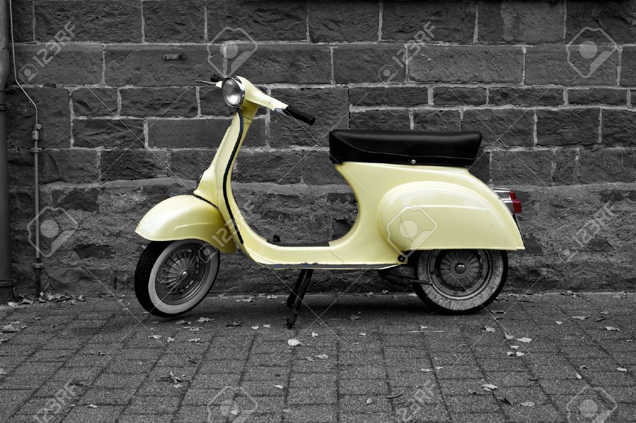 Yellow Vespa Scooter Lateral Royalty Free Stock Photo Yellow Vespa Scooter Lateral Royalty Free Stock Photo
