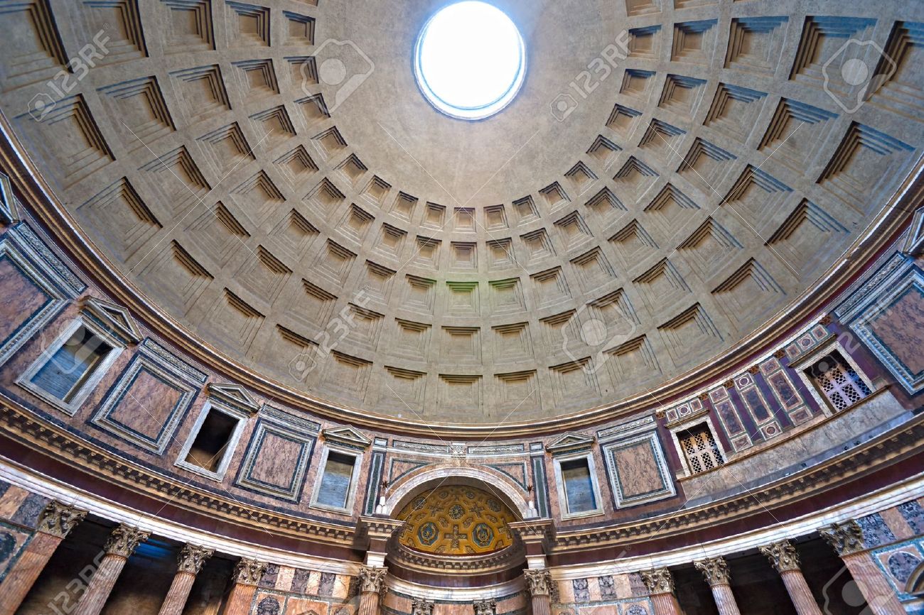 内側パンテオン ローマ イタリア の写真素材 画像素材 Image