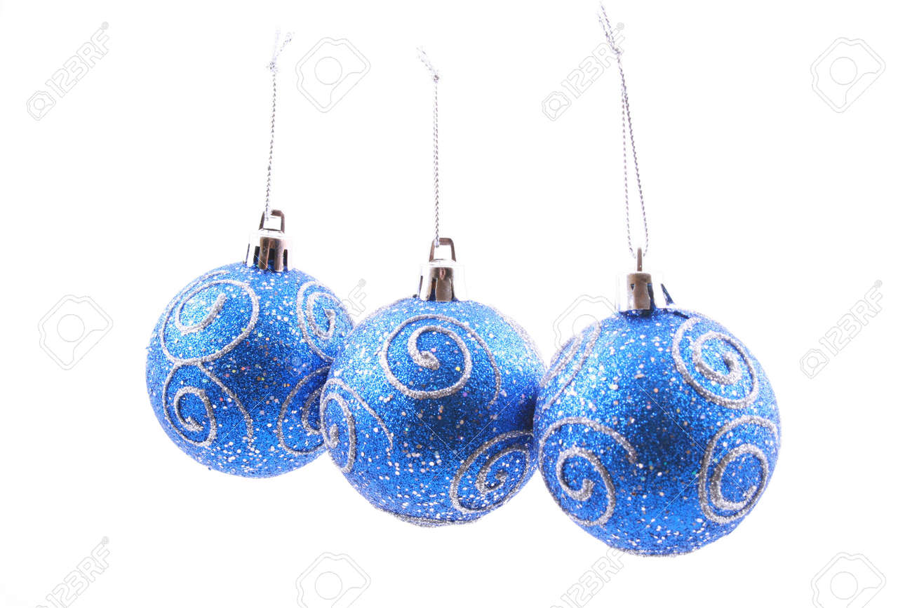 Foto Su Palla Di Natale.Immagini Stock Tre Palle Di Natale Blu Isolato Su Bianco Image 613365