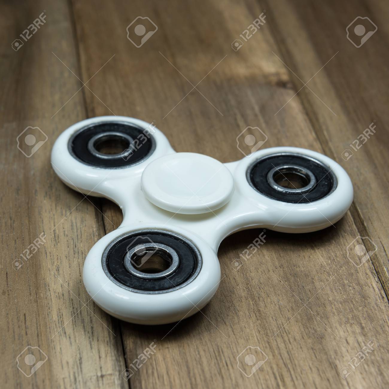 fidget table