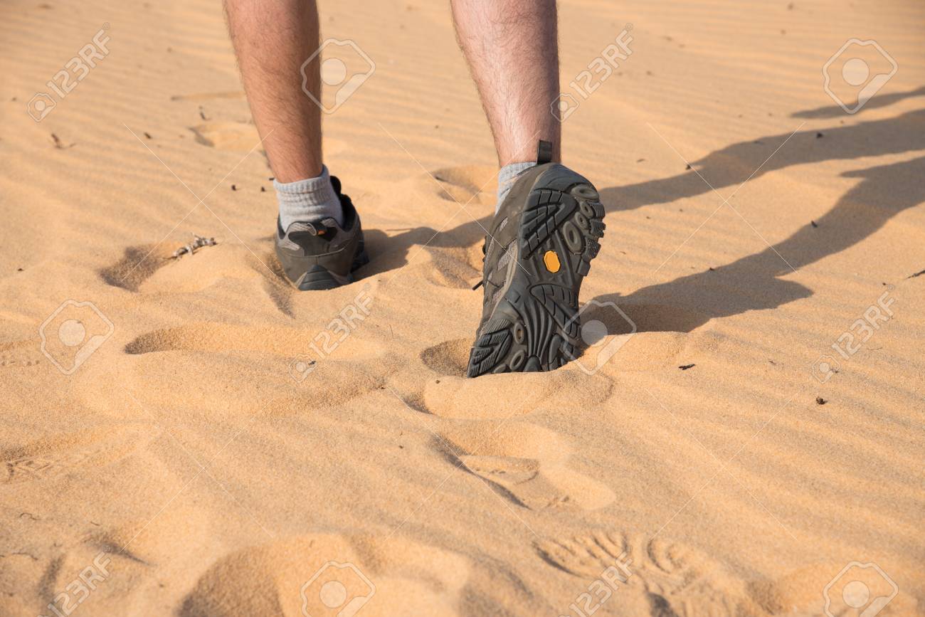 shoes for walking on sand