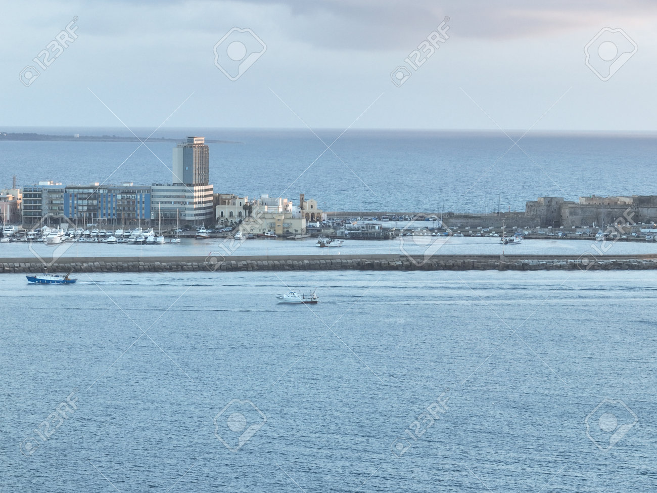 etiam-dictum-ipsum-a-felis