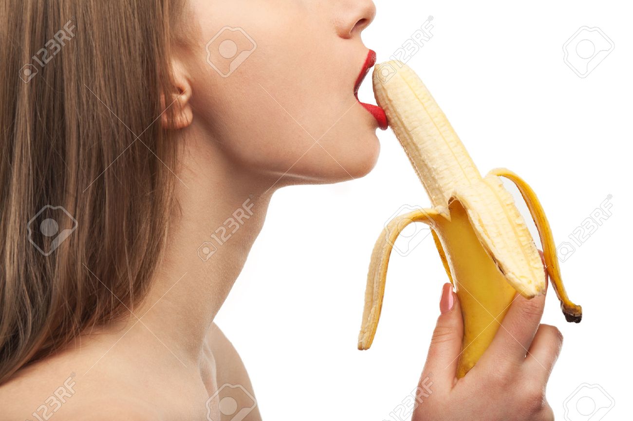 角質の女の子は、食べるし、バナナを舐めます。オーラル セックスの写真素材・画像素材 Image 41970615