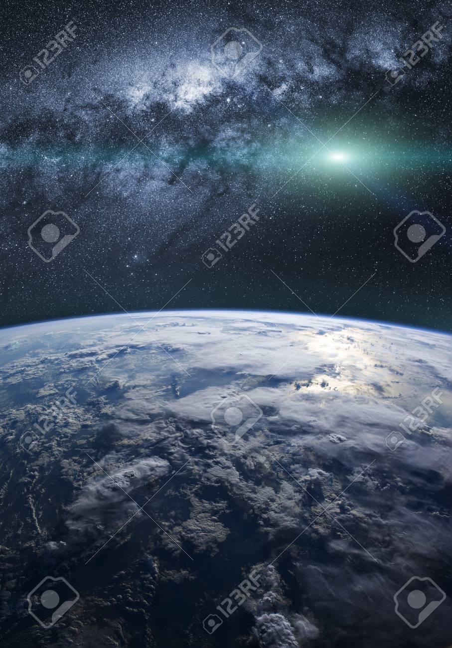 Une Vue Fantastique De La Planète Terre Avec La Voie Lactée En Arrière Plan Et Des étoiles Brillantes Dans Le Ciel éléments De Cette Image Fournie