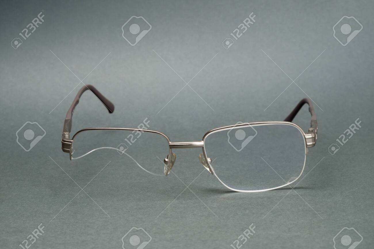 Broken Reading Glasses. Eyeglasses 