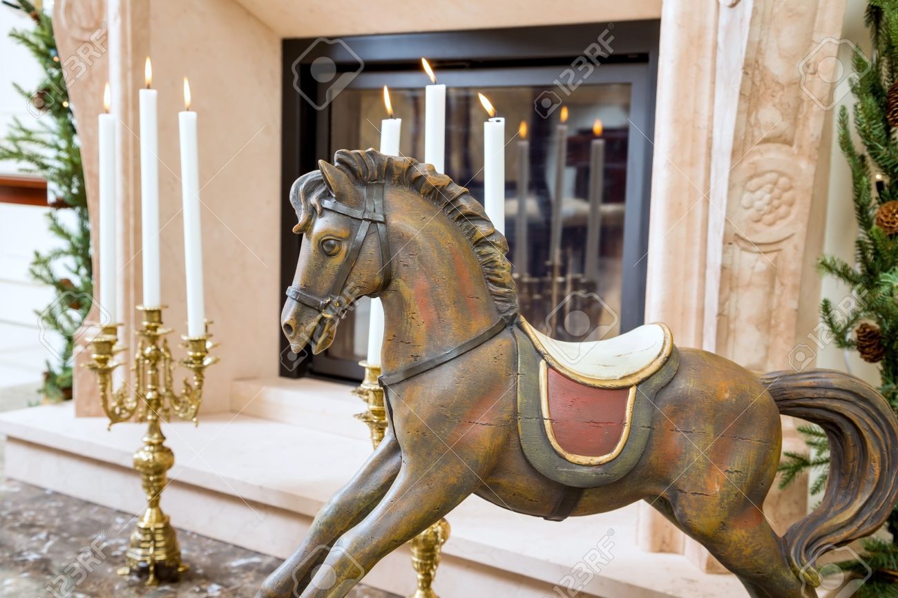 vieux cheval a bascule