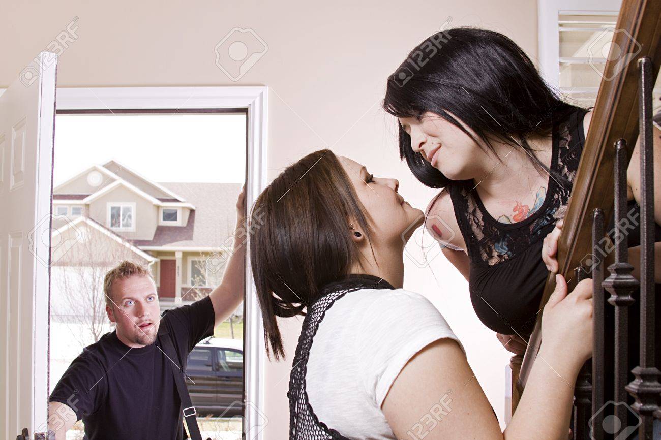 wife cheating with woman