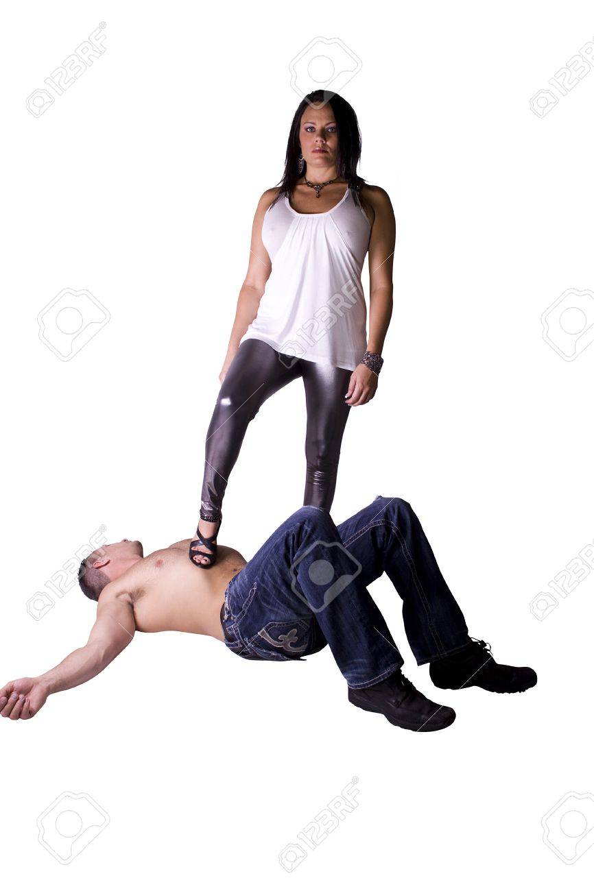 Доминирующие позы девушек. Мужчина на поводке. Доминирующие позы девушек. Подчинение женщины мужчине. Доминирующие позы девушек.