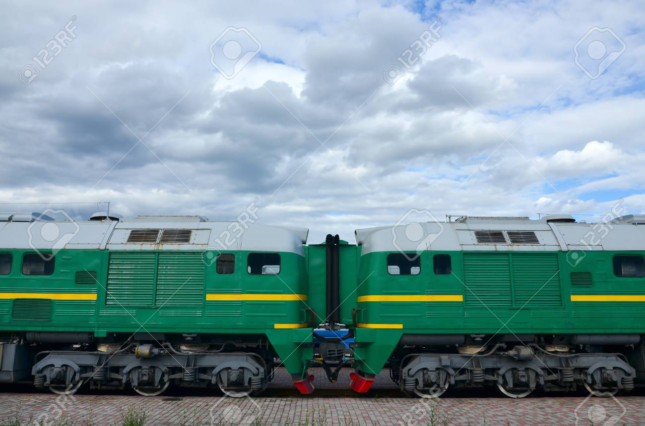 small electric trains