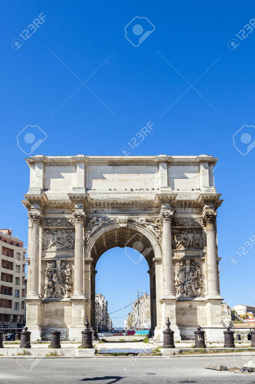 マルセイユ フランス Ca 19 で凱旋門アーク ポルト建築家 Michel ロバート Penchaud によってとしても知られているポルト ロワイヤル の写真素材 画像素材 Image