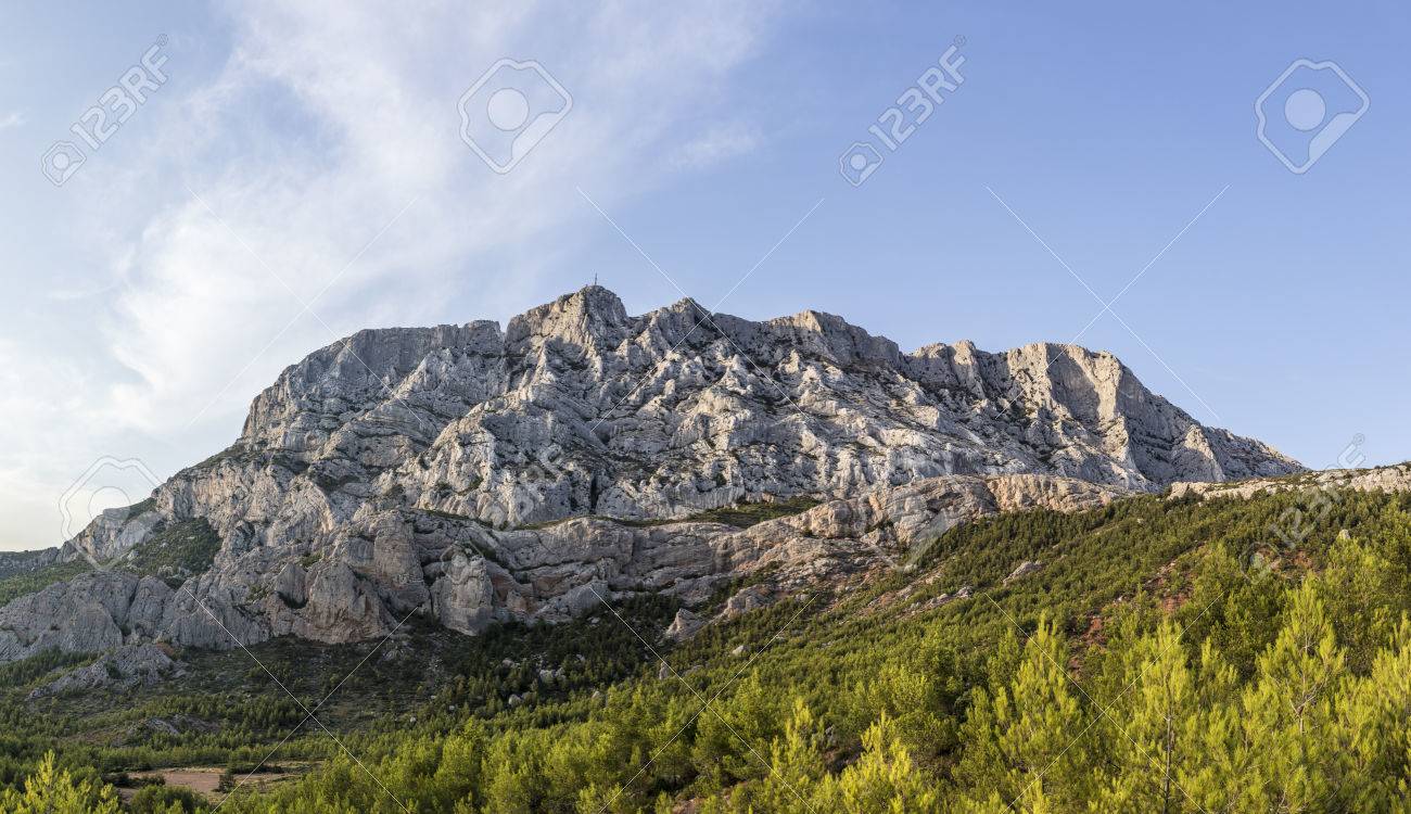 famous mount sainte-victoire in the provence, the Cezanne mountain - 84263945 famous mount sainte-victoire in the provence, the Cezanne mountain - 84263945