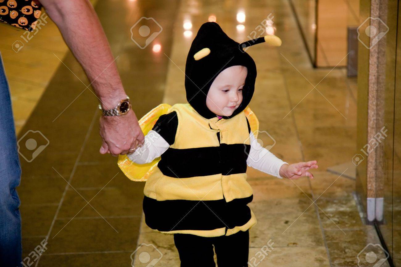 Trick Ist Ein Brauch Fur Kinder An Halloween Kinder Gehen In