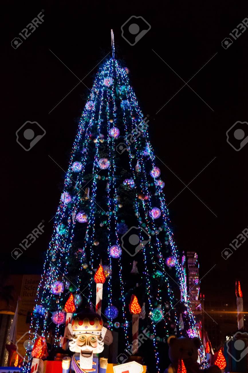 サンノゼ カリフォルニア州のダウンタウンのクリスマス イルミネーションです の写真素材 画像素材 Image 1429 サンノゼ カリフォルニア州のダウンタウンのクリスマス イルミネーションです の写真素材 画像素材 Image 1429