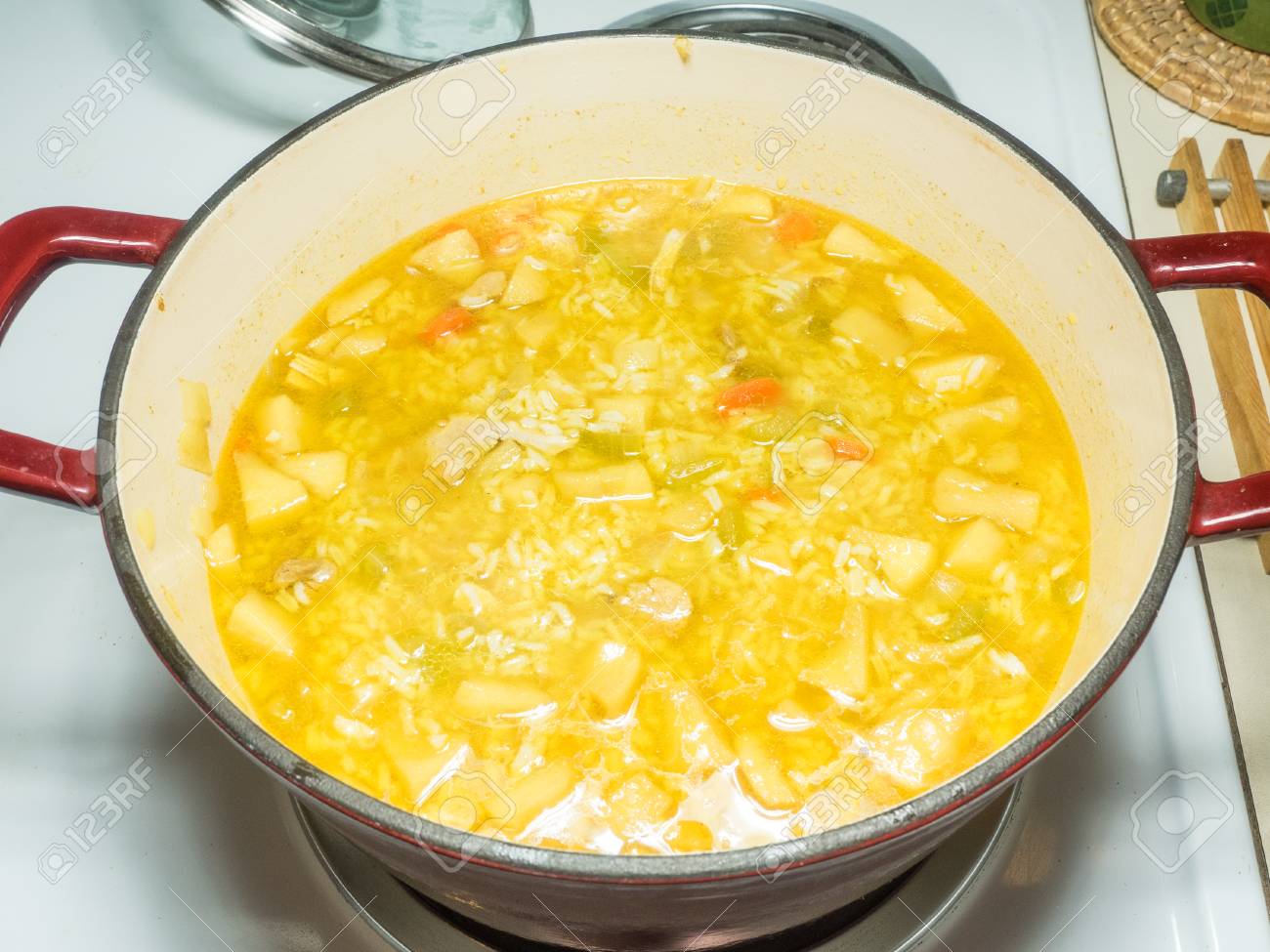 Mulligatawny è Una Zuppa Inglese Con Origini Nella Cucina Indiana ... Mulligatawny è Una Zuppa Inglese Con Origini Nella Cucina Indiana ...