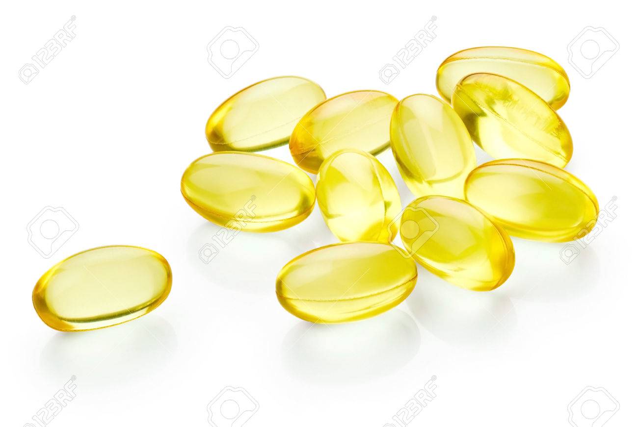Vitamin e capsules isolated on white background - 64618939 Vitamin e capsules isolated on white background - 64618939