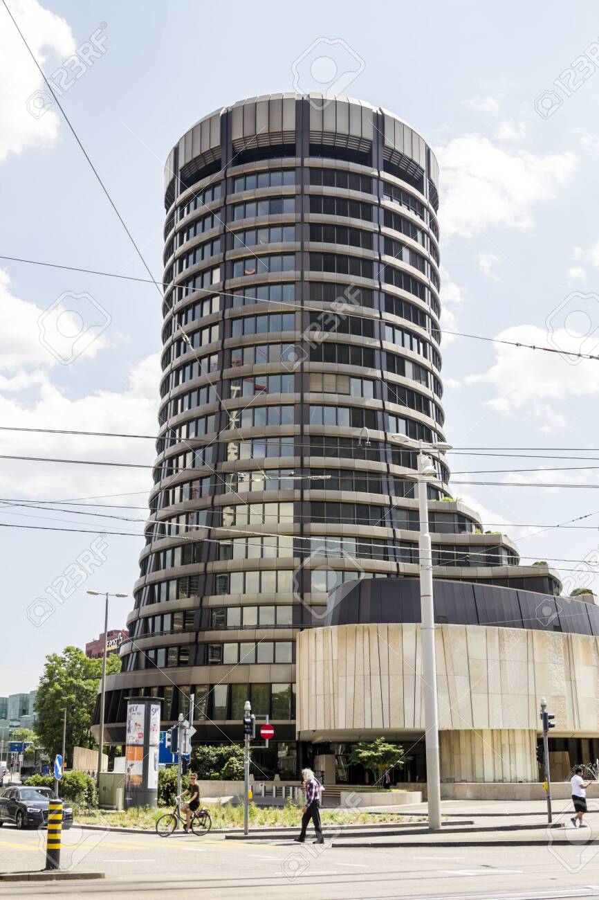 バーゼル、スイス :国際決済銀行BIS、1903年以来バーゼルで事業を行う60の中央銀行が所有する国際金融機関のタワービル。の写真素材・画像素材  Image 146632970