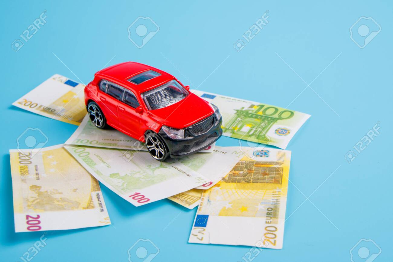 On A Scattered Bills On A Blue Background Is A Car Car For Sale For Euro Lizenzfreie Fotos Bilder Und Stock Fotografie Image 147297495 123rf com
