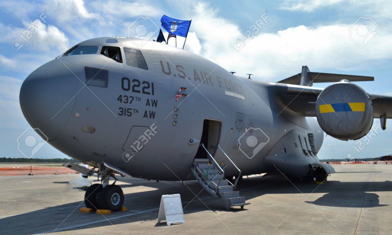 Air Force C 17 Globemaster Iii Cargo Plane Stock Photo Picture And Royalty Free Image Image