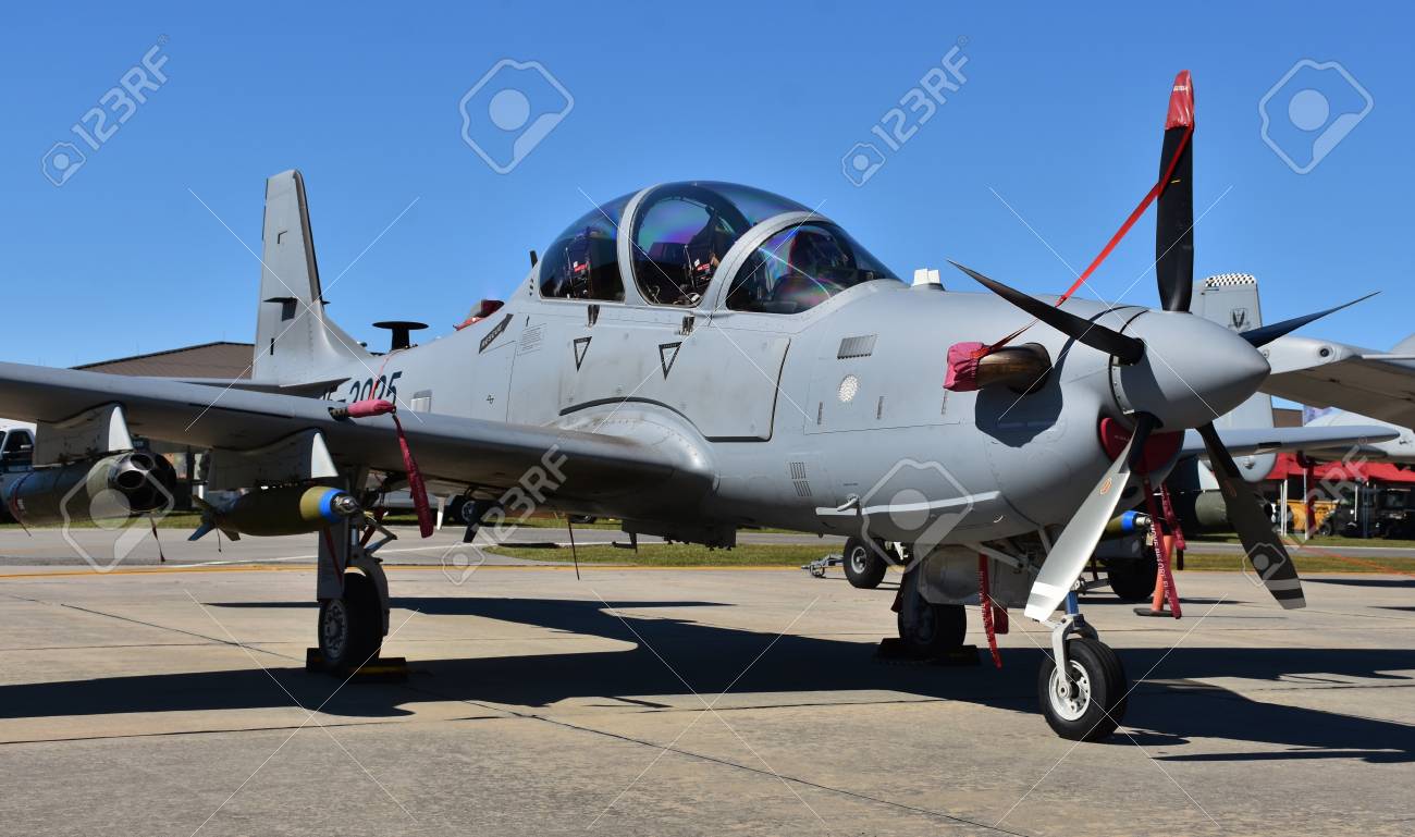 エンブラエルa 29スーパートゥカーノはターボプロップ軽攻撃機です の写真素材 画像素材 Image