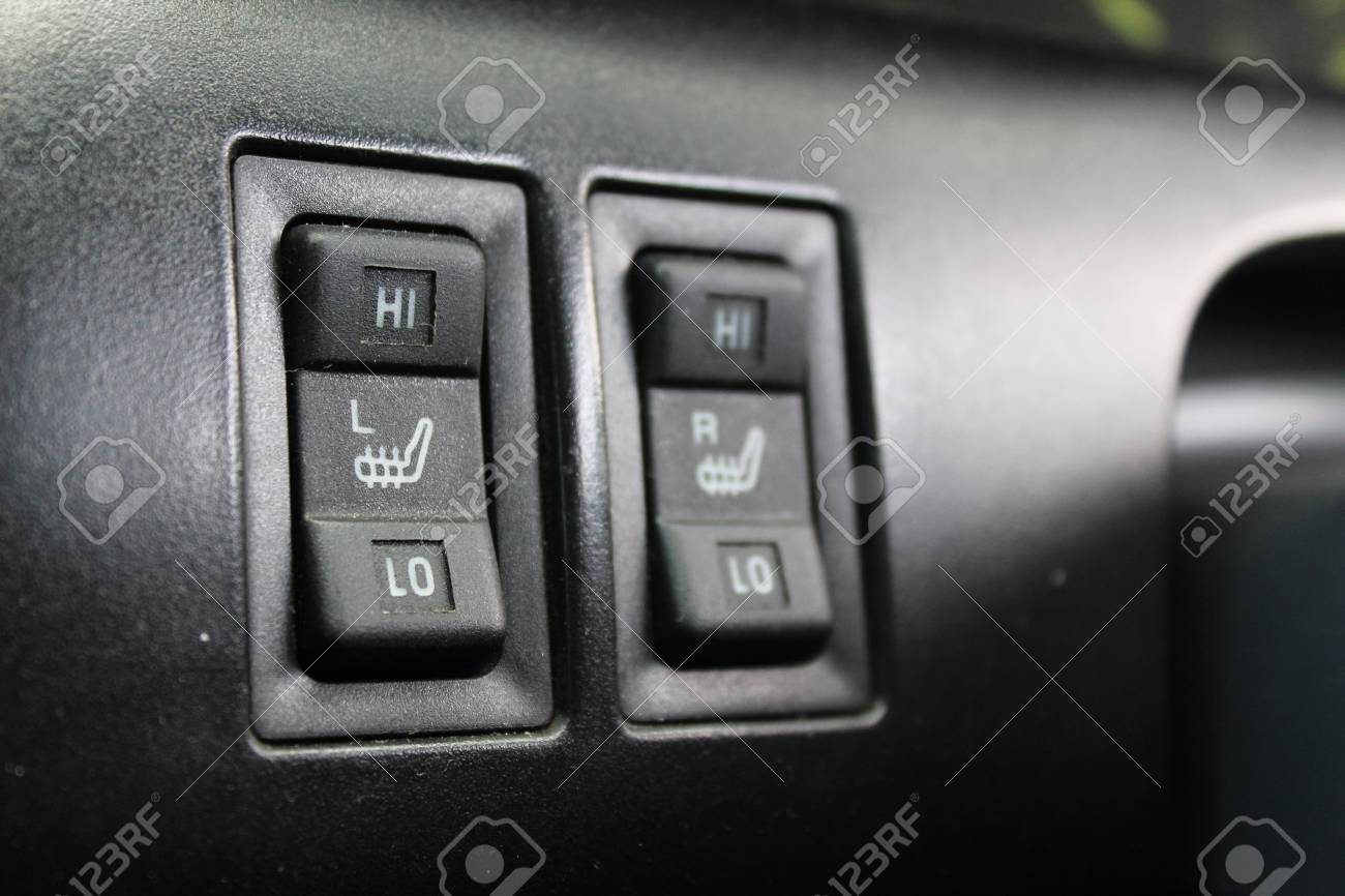 Botón Calienta En El Fotos, Retratos, Imágenes Y Fotografía De Archivo De Derecho. 44867695.