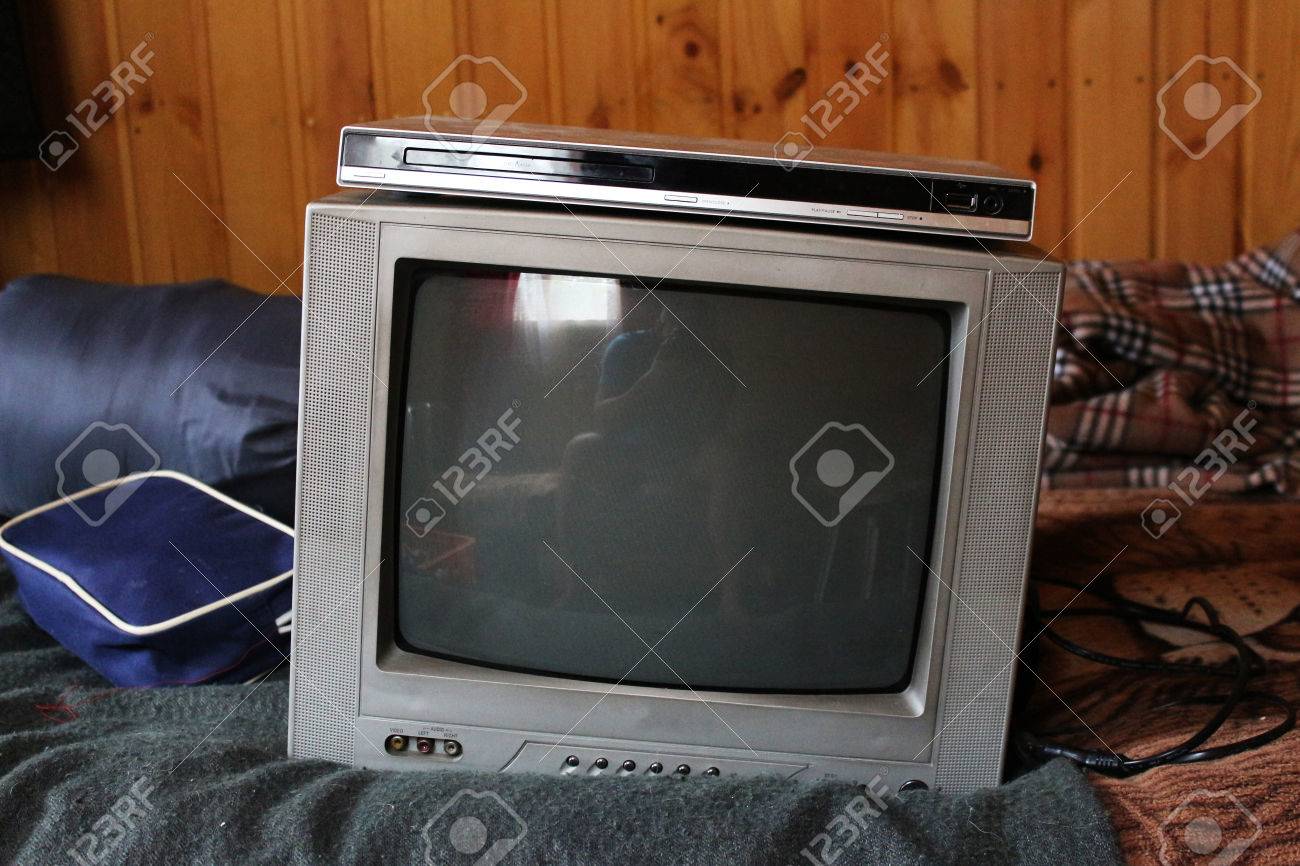 Old Tv And Dvd Player In A Country House Stock Photo Picture And Royalty Free Image Image