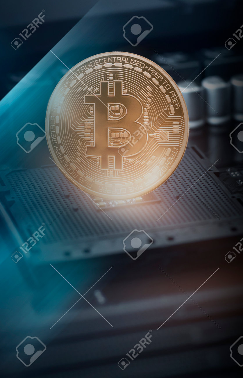 비트코인 동적 라인이 현대적인 디자인 암호화폐를 조명하는 추상 어두운 네온 배경 로열티 무료 사진, 그림, 이미지 그리고  스톡포토그래피. Image 162535346