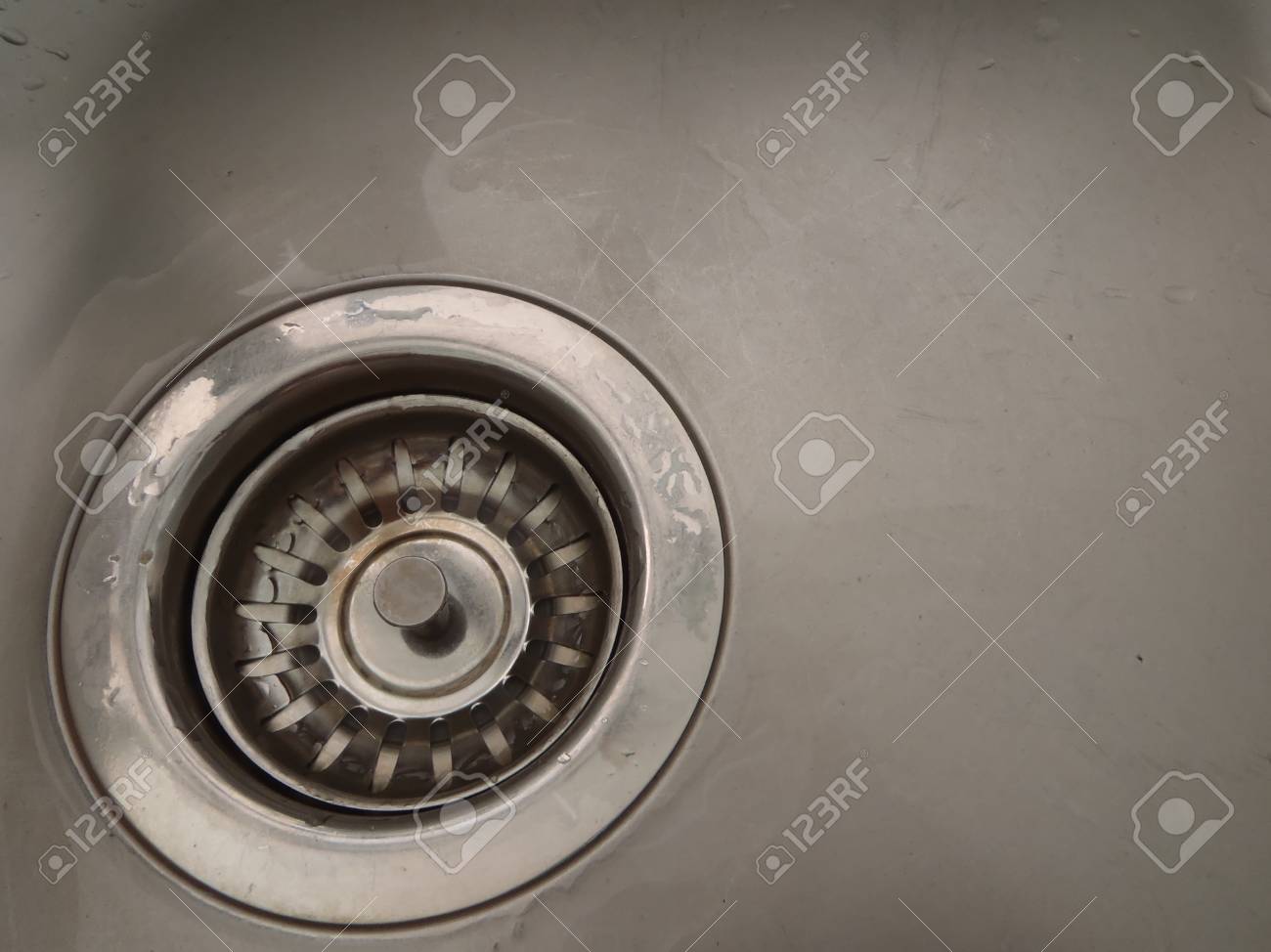 Below The Kitchen Sink Dealing With Kitchen Drain Pipe Leaks