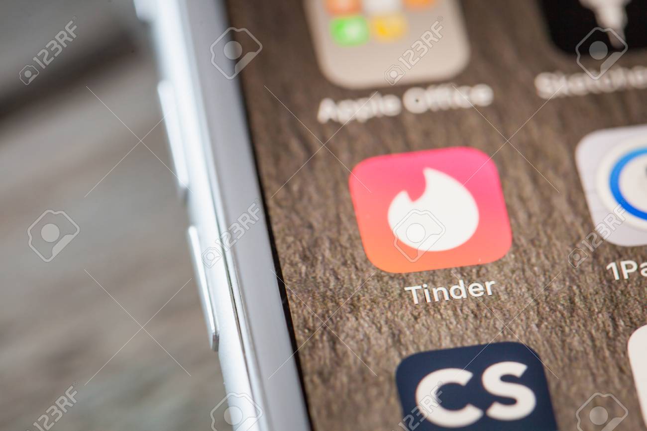 paras dating App Berlin