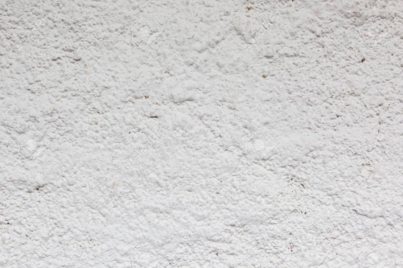 古い大まかな漆喰の白い壁テクスチャ背景 の写真素材 画像素材 Image