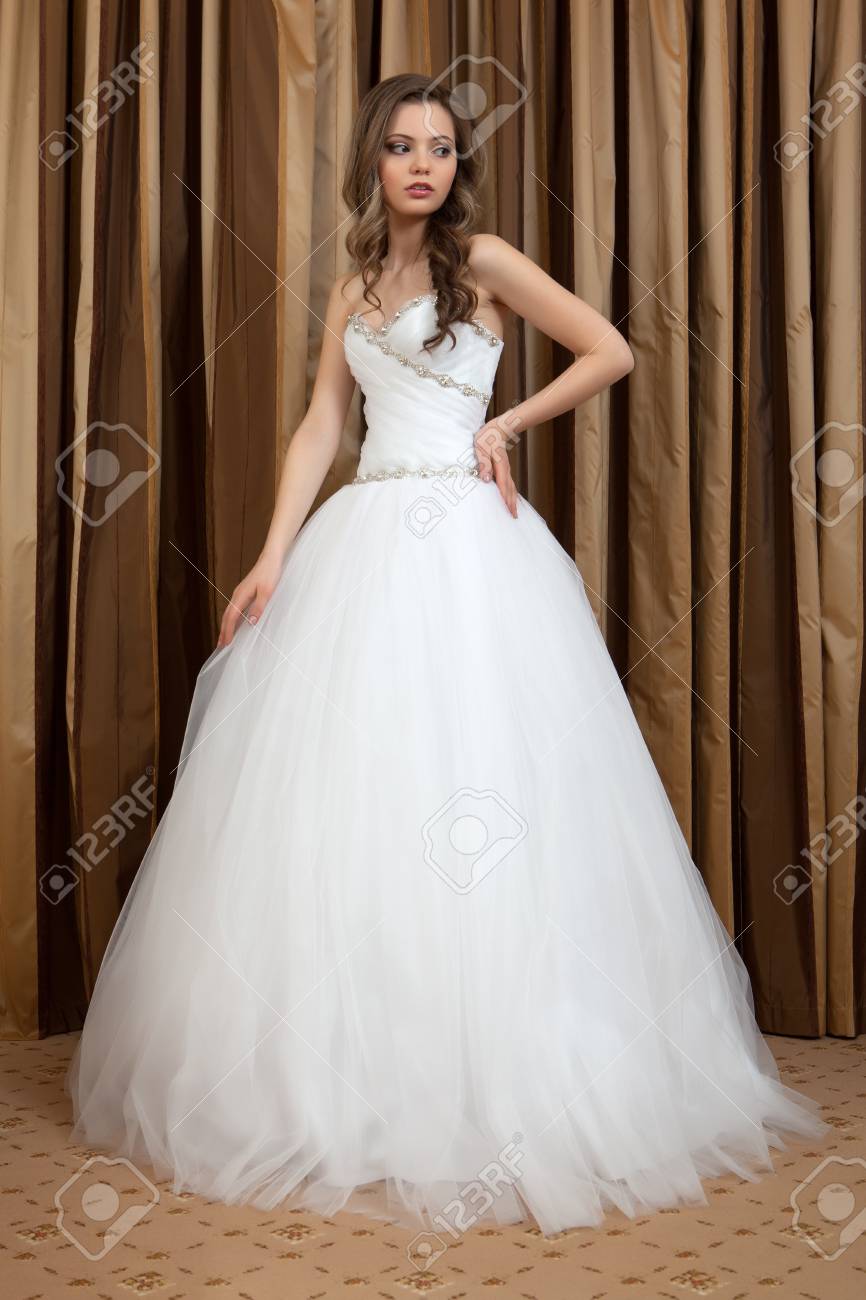 Vestido de novia joven Clearance