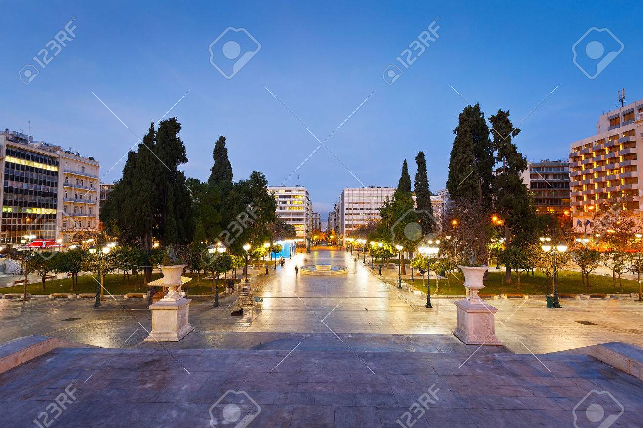ギリシャ アテネのシンタグマ広場の朝の景色 の写真素材 画像素材 Image ギリシャ アテネのシンタグマ広場の朝の景色 の写真素材 画像素材 Image
