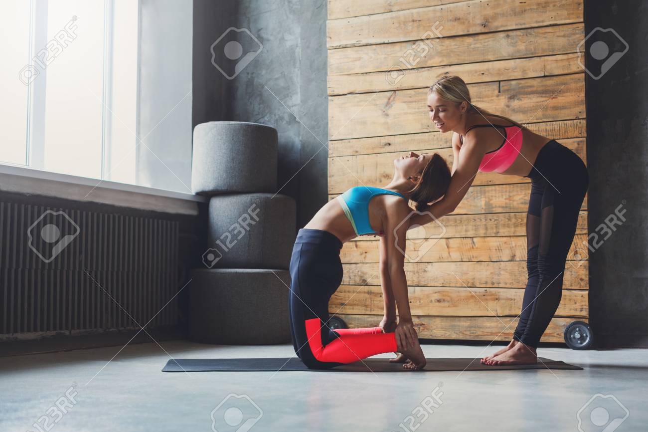 Ustrasana Assist Ustrasana Assist