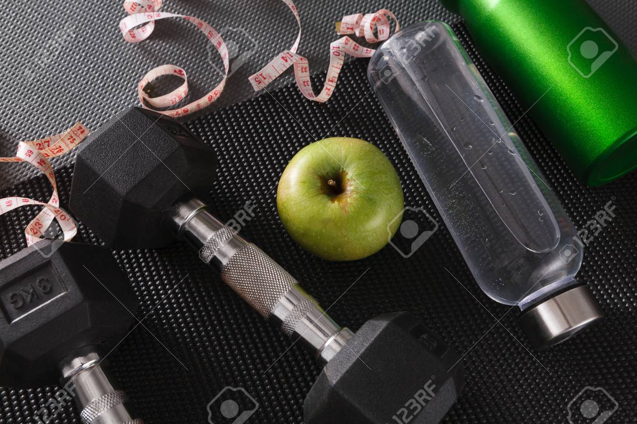 apple fitness dumbbells